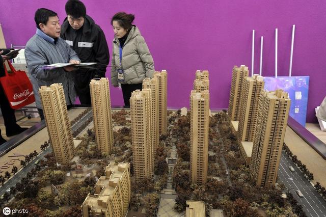 部分三四线城市房价“跌落”，从8000元直降6000元，或开始降温