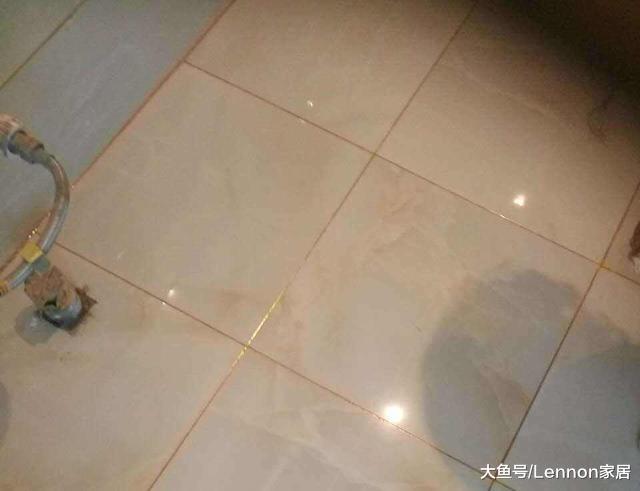 新房瓷磚要不要做美縫呢？若老師傅不提醒我，我家就裝錯了