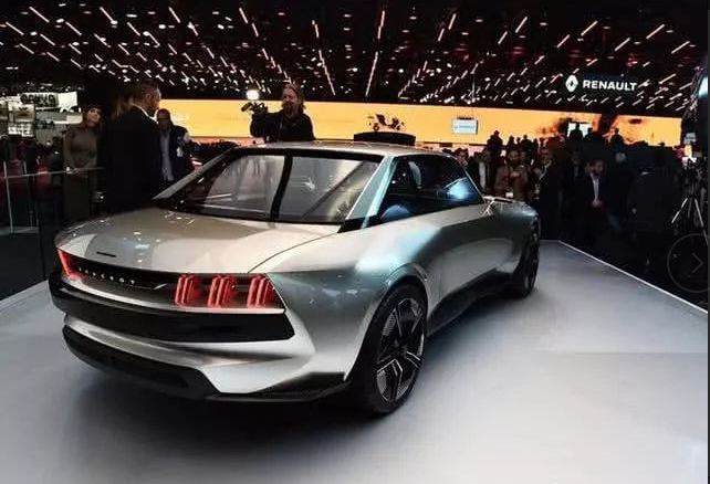 东风标致要崛起？汽车标致撞脸兰博基尼！