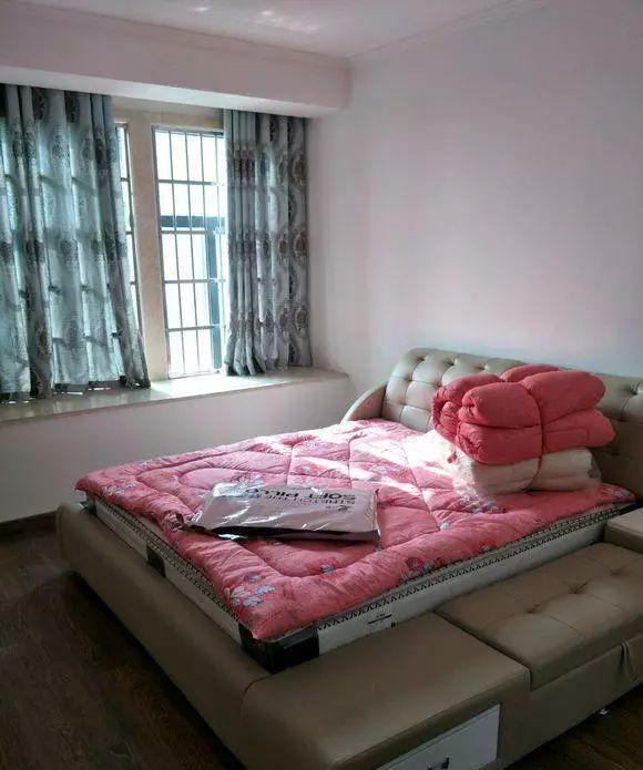 老公坚持全屋贴瓷砖，一到春天，全家人恨不得去宾馆住！