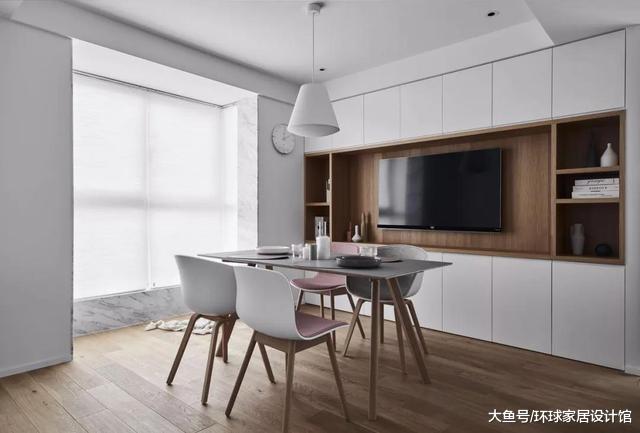 她家不买茶几，不做电视墙，这么装全屋大气倍增，太漂亮了！晒晒