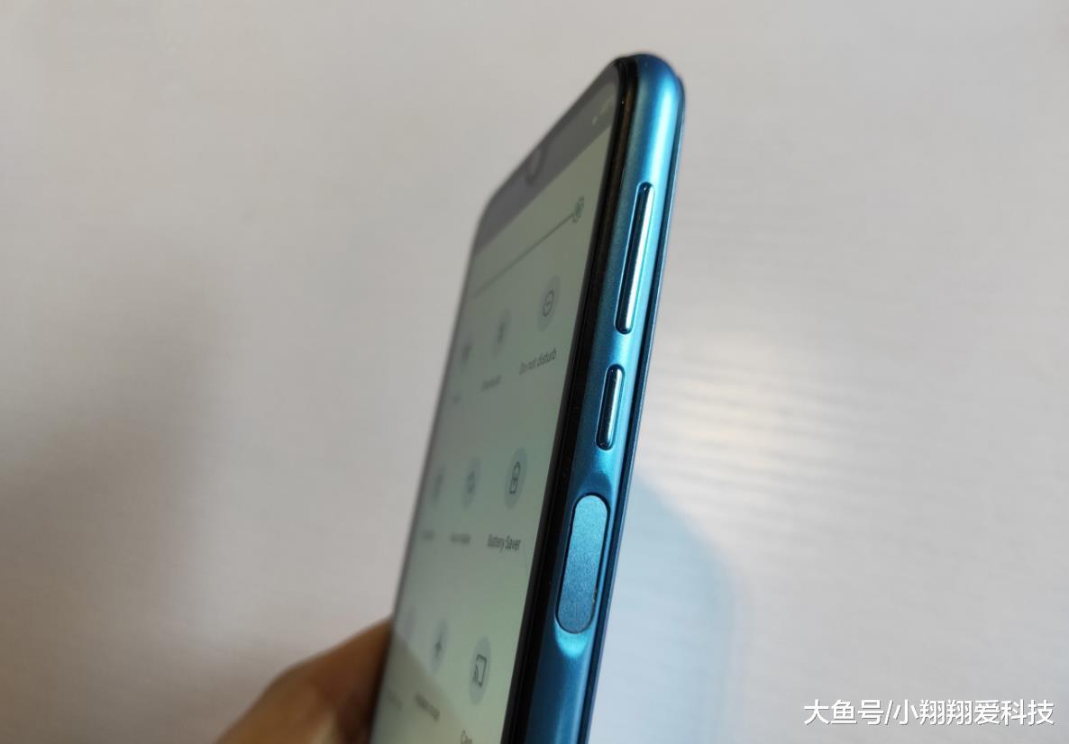 又一款“侧面指纹”新机：5.7寸+面部解锁+安卓9.0+双1600万