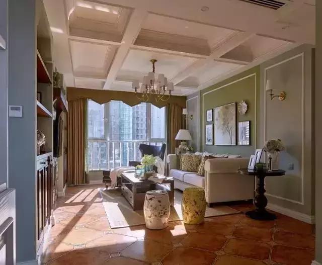 134平乡村美式三室两厅，用文化石打造的电视墙好粗犷！