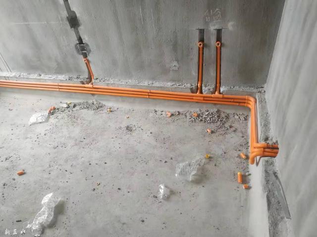 照明和插座线到底能不能放一根管中？这回彻底明白了，虚惊一场！