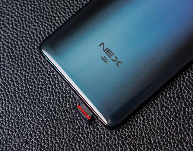 NEX产品经理李翔做客微博，面对面解答网友各种疑惑