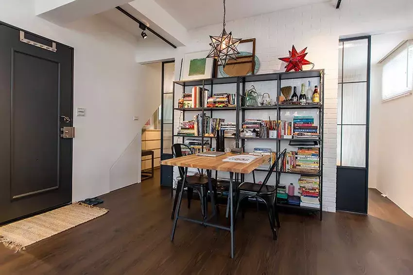 50平的顶层阁楼小户型公寓, 面积虽小但该有的都有