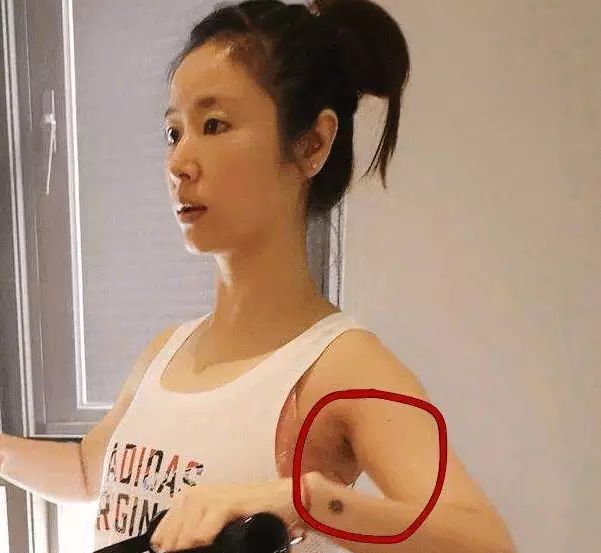 娱乐圈"没脱腋毛"的几位绝美女星,活成了多少老爷们心中的梦想?