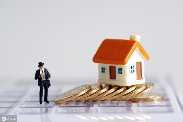 楼市前狼后虎？上市房企逆势盈利近400亿，专家：谨防新一轮上涨