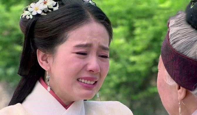 同样是伤心流泪:林心如真实,赵丽颖真实,唐嫣真实,图8闹着玩