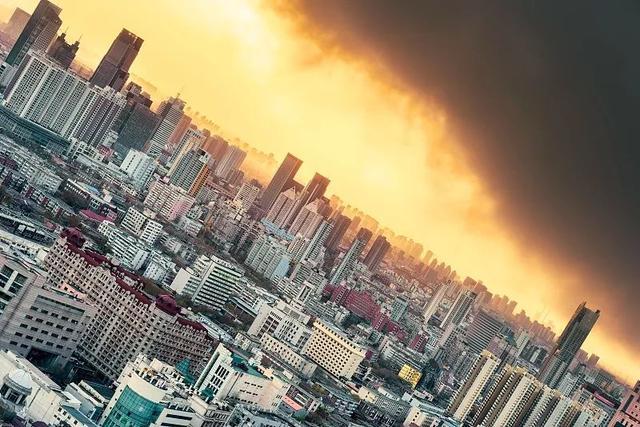 410家房企破产！每天1.3家房企在消失，未来房价……