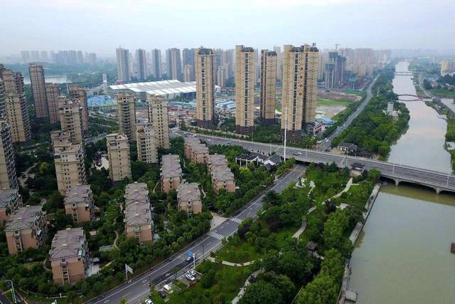 你以为你是在爱孩子吗？房产证加子女名字才真要吃大亏