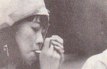 和末代皇后婉容私通的那个人是谁？这个人最后竟成了千万富翁？