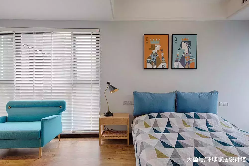 美到心坎里！130㎡現代簡約風，客廳這么裝才有范兒！