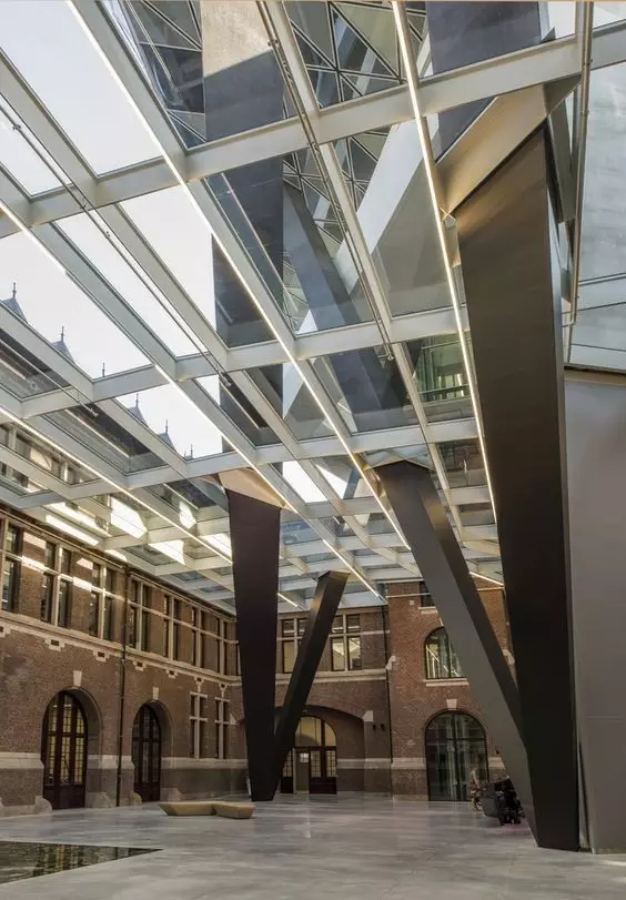 设计简单又不失个性的轻钢结构建筑