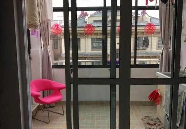 让公婆住阁楼我被骂惨了，阁楼能养花还能晒太阳，哪里不好了？