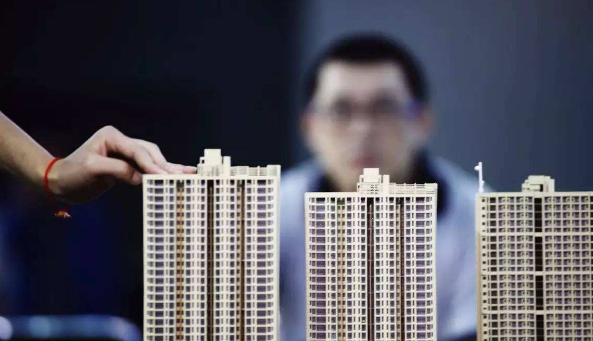 降价20万，购房者再砍价40万，现在卖房太难了