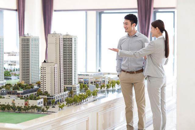 20年后“电梯房”和“楼梯房”哪个更值钱?专家:楼梯房原来是宝