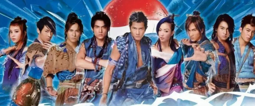 当年周杰伦被F4围攻，没人帮忙，只有陈冠希抄起板凳就上