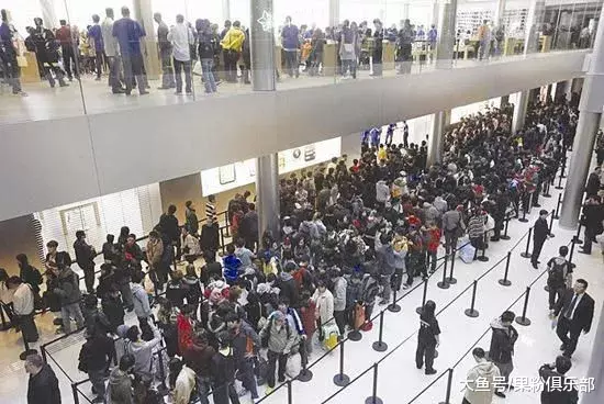 iPhone 一代机皇全面停产，累计销量达 2.5 亿