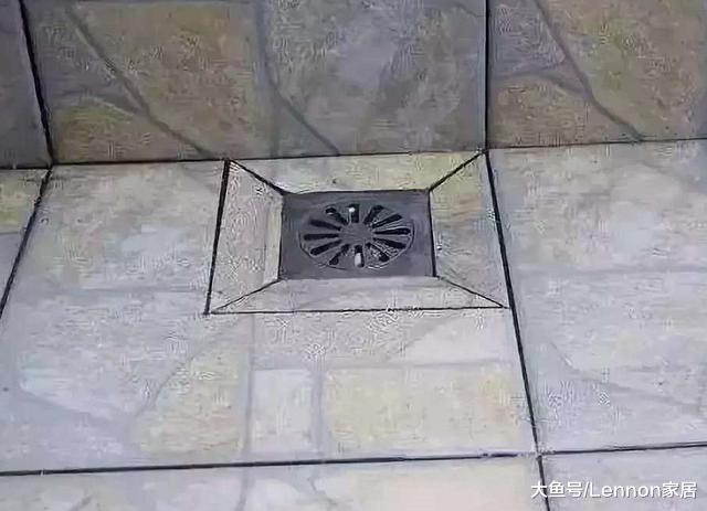卫生间总是积水，多半是地漏没装好，教你这3种正确施工方法