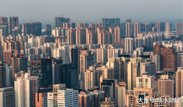 国家智囊透露楼市“变了”，2020年还该不该买房？董明珠直抒己见