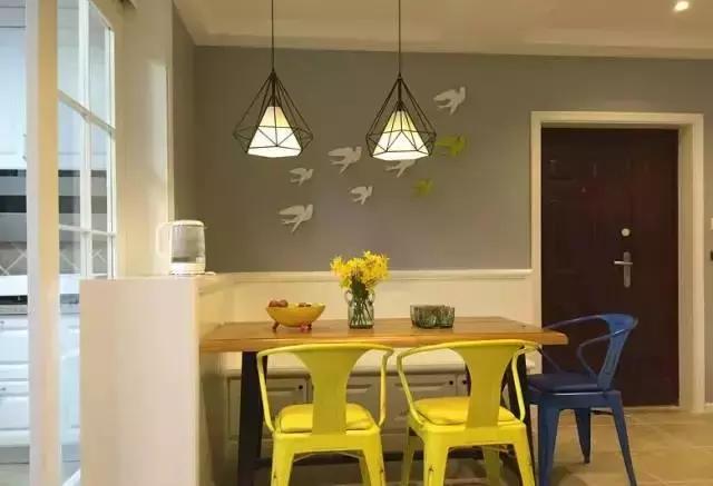 优雅时尚的130平美式四居室，装修花费不到15万，客厅美到爆！