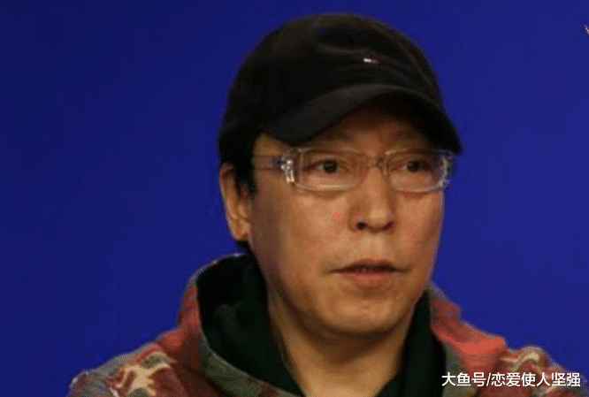 《都挺好》中能说会作的苏爸,他现任妻子是倪萍的妹妹!