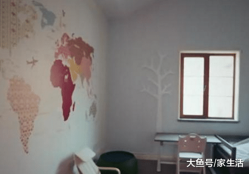 带你参观董洁的豪宅，厨房平时拿来养鸡，有钱人的生活真搞不懂
