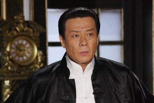 老戏骨寇世勋娶了两个老婆，一个楼上一个楼下，后悔称太累！