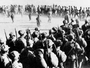 有钱! 红军官兵的红五星全用银子做! 团长死后中央以其名新设一个县