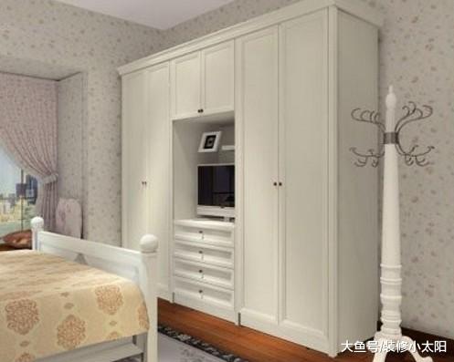 越来越多家庭不装这种衣柜了，费钱还占空间，后悔发现晚了