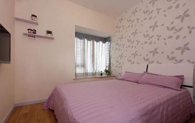 刚装修好的新房还没入住，媳妇隔三差五置办东西，漂亮极了