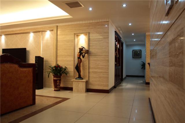 新房装修，墙面材料到底怎么选？后悔我家选错，亏了7、8万！