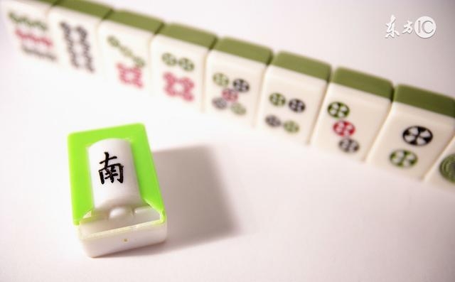 北京老奶奶酒后意外透露，打麻将想不输，手上留一“招”，稳赢