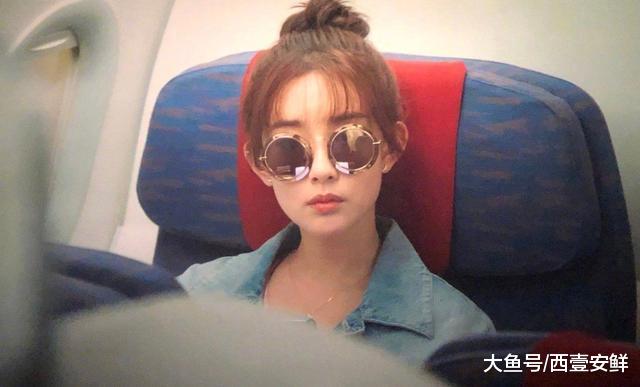 《中国机长》飞机一比一、乘客有原型、每个屏幕数据都是真实的