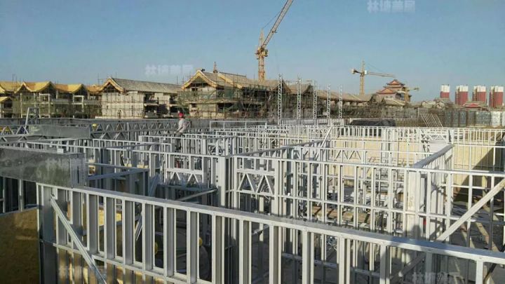 用螺丝钉拧出来的居民楼，你敢住吗？