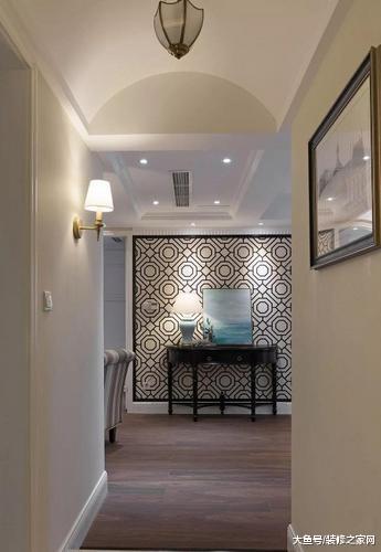 别人家都入住了，我们才开始装修，电视墙看起来最奇怪