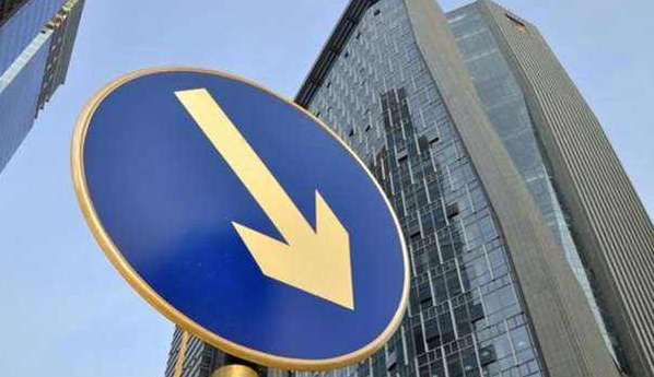 开发商和炒房者都在降价，购房者的捡漏机会，该出手了