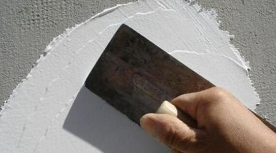 装修中，你家刮腻子方法对了吗？ 刮了后会出现那么多空鼓现象？