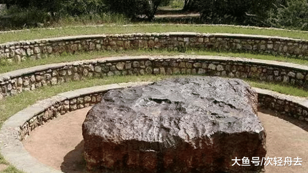 ＂陨石“天外来客”，能量和价值竟这么大，6个方法辨别真正的陨石＂