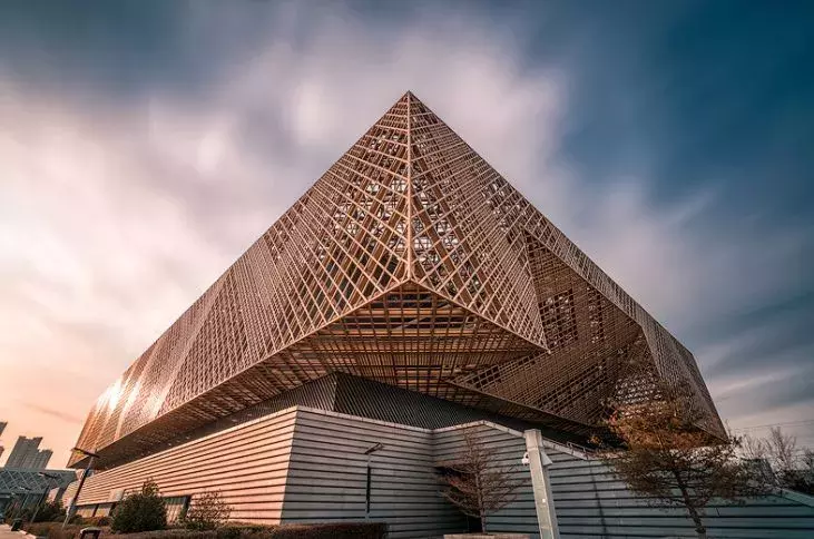 我叫天津，這是我的最新簡歷，2019請多關照！