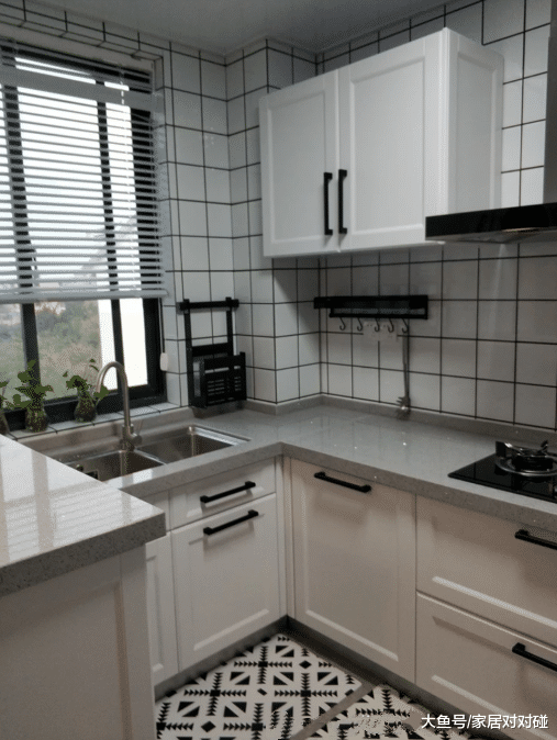 顶楼小复式终于完工! 全屋温馨极了, 鞋柜、厨房太实用, 晒晒!