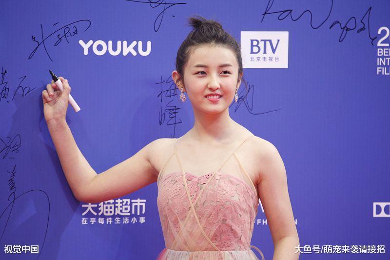 演技派四小花旦名单曝光, 张子枫、关晓彤上榜, 你最认同哪一个?