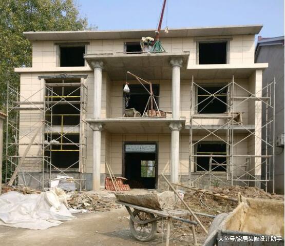 建三层才只花24万让人生疑，后来发现用的全都是预制板和多孔红砖