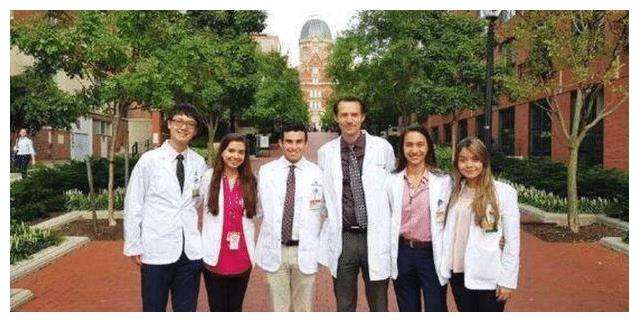 703分的高考状元，11所名校将其拒之门外！5字回应超霸气