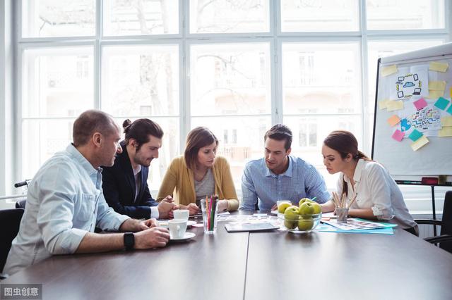 面对职场上的不对等关系，如何才能做到顺畅沟通？