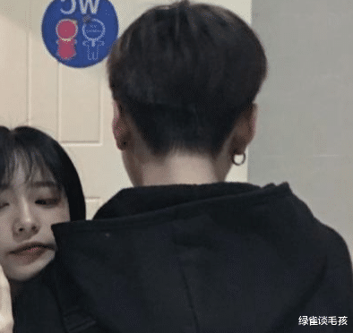 男生“暗恋”你时，就会用这3方式“欺负你”，全中请原地结婚