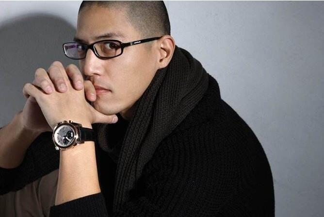 自称自己是宠妻狂魔, 却在结婚15年出轨15次, 其实比吴秀波还要渣
