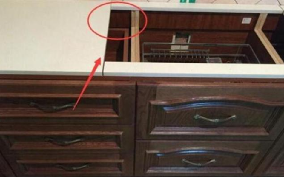 近2000块一米定制的橱柜，看了邻居家，才知道自己做错了