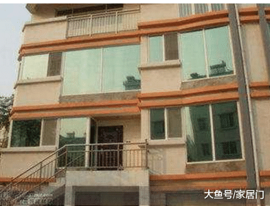 家里装修不要挂窗帘了，越来越多人这样装，省钱又好看